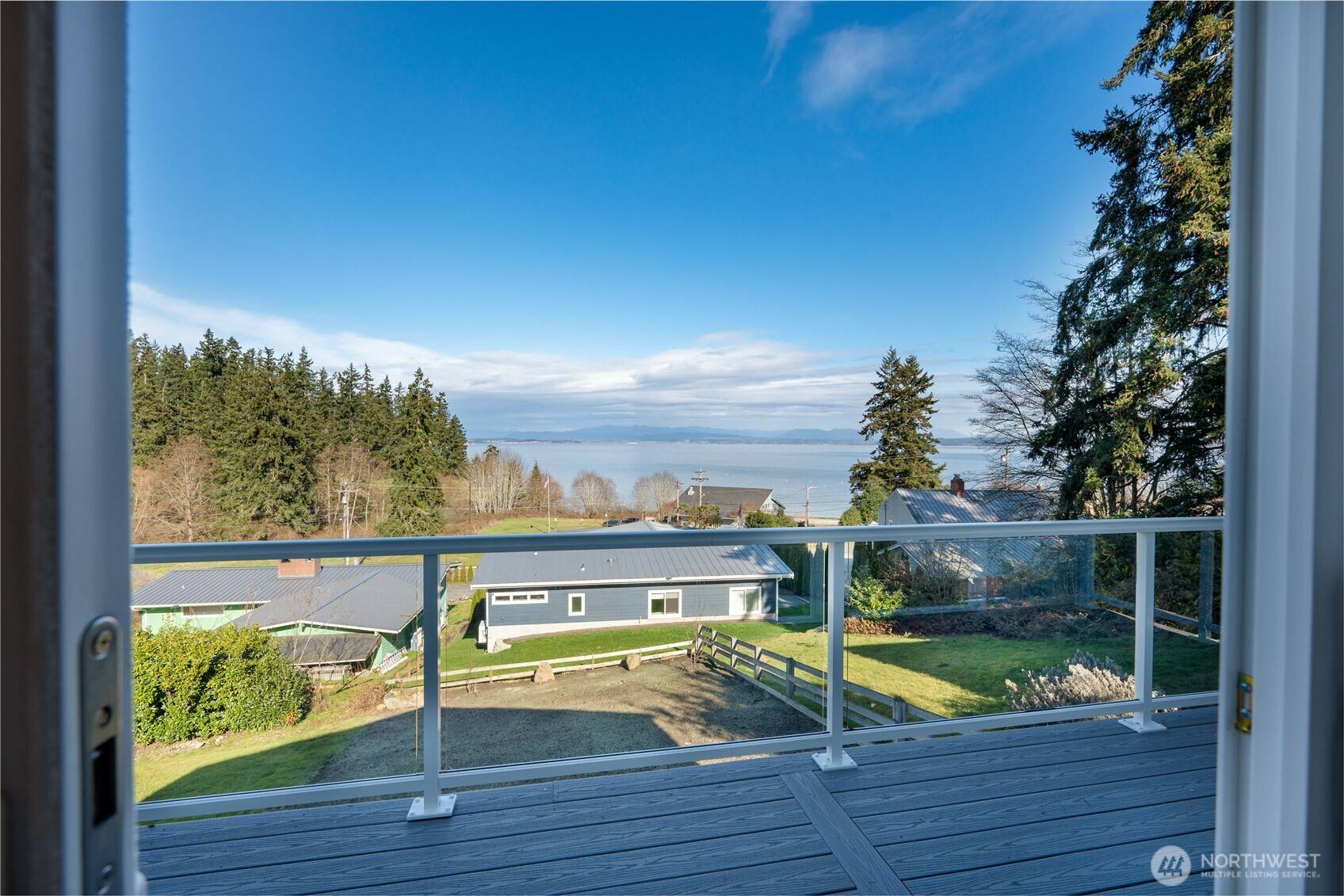 1263 S View ST, Camano Island, WA 98282
