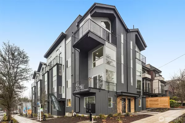 2017 W Bertona, Seattle, WA 98199