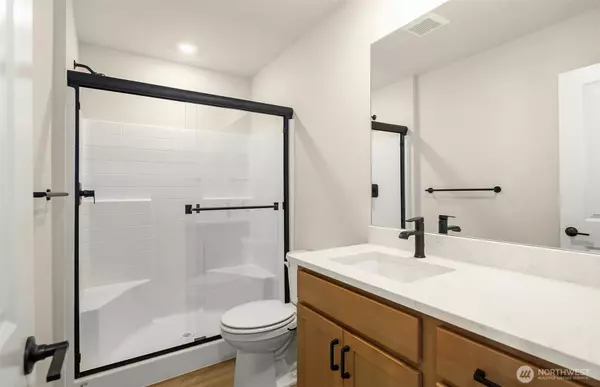 Bothell, WA 98011,9017 NE 203rd CT #C