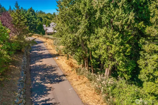 Blaine, WA 98230,5522 Puffin PL