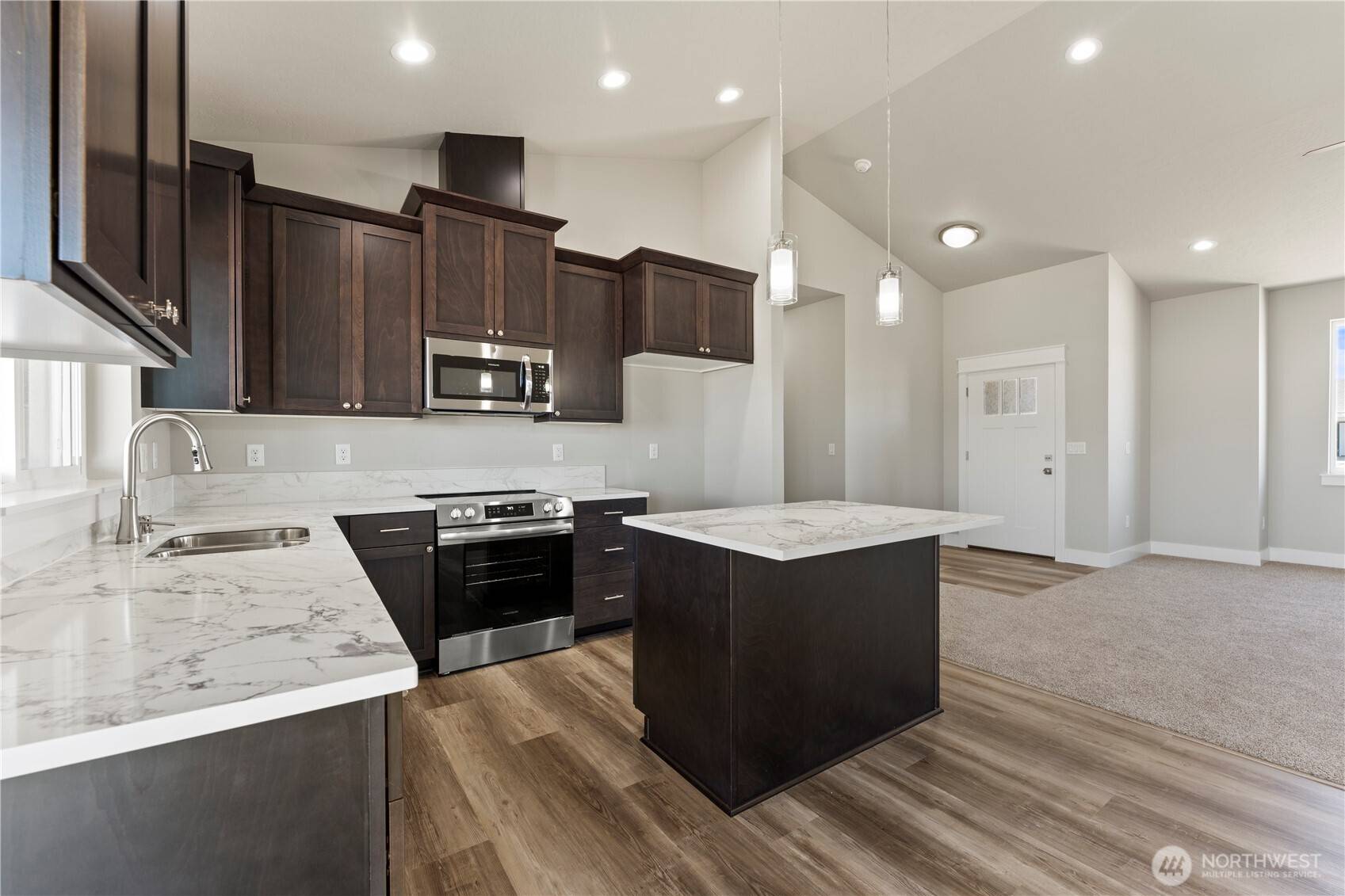 Quincy, WA 98848,718 P ST NE