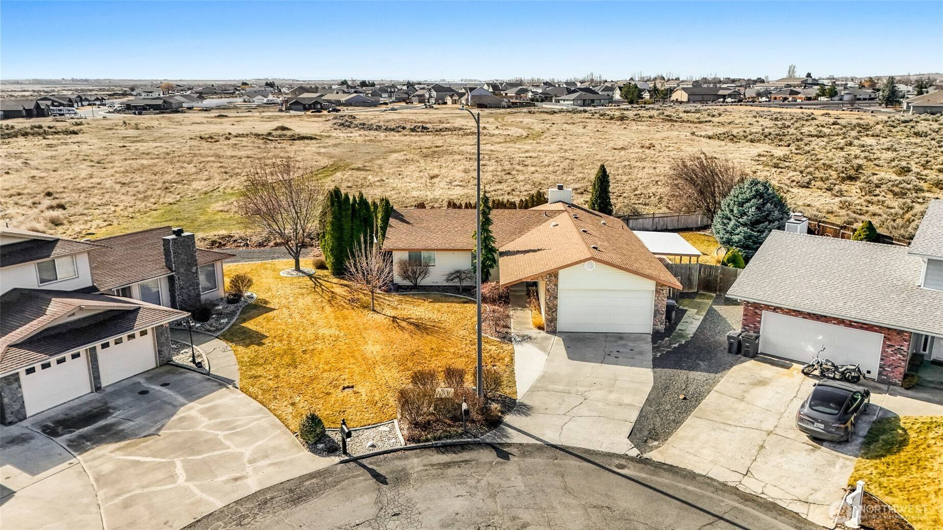 95 Ridge DR, Ephrata, WA 98823