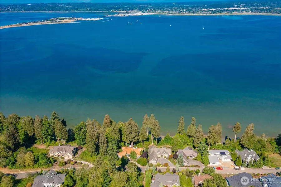 5514 Puffin PL, Blaine, WA 98230