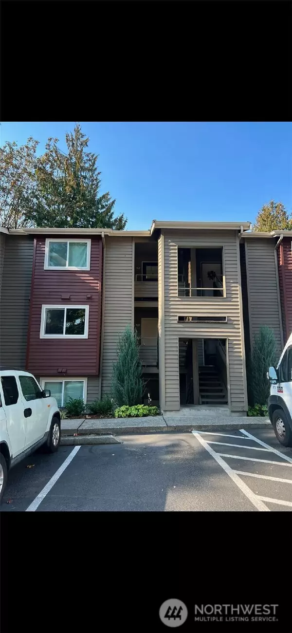 15711 4th AVE S #23, Burien, WA 98148