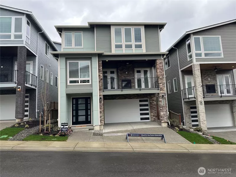 7536 S 130th PL, Seattle, WA 98178