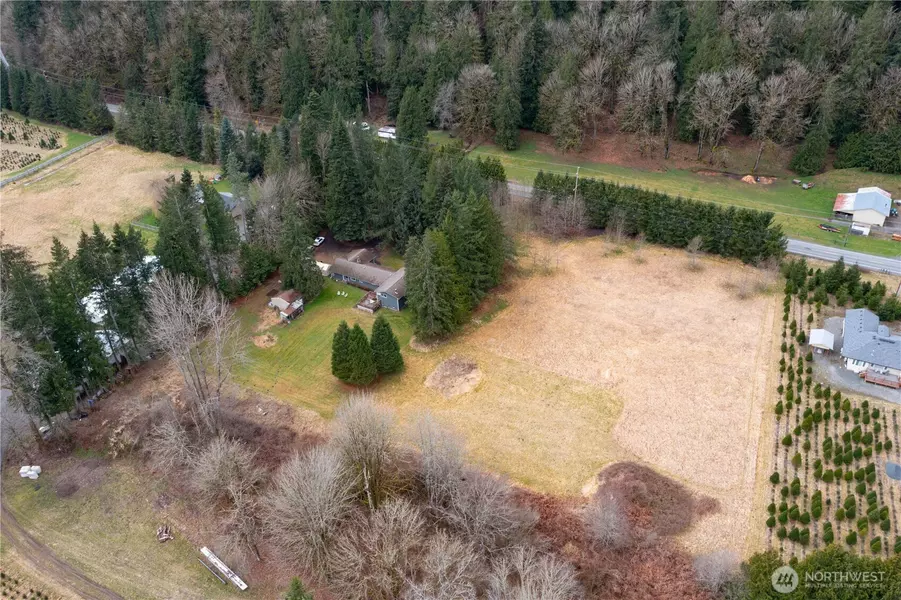 5763 Mt Baker HWY, Deming, WA 98244