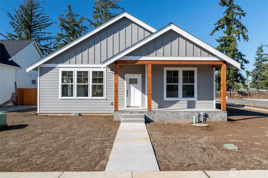 1303 Grey LN, Everson, WA 98247