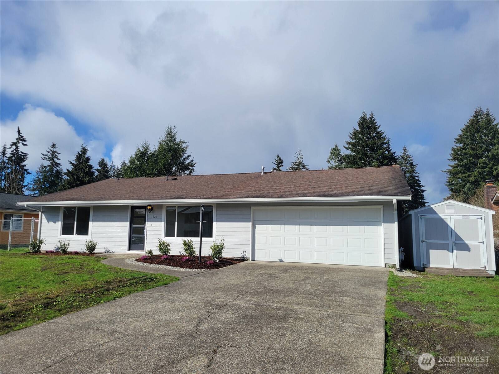 Olympia, WA 98516,1321 Rhododendron CT NE