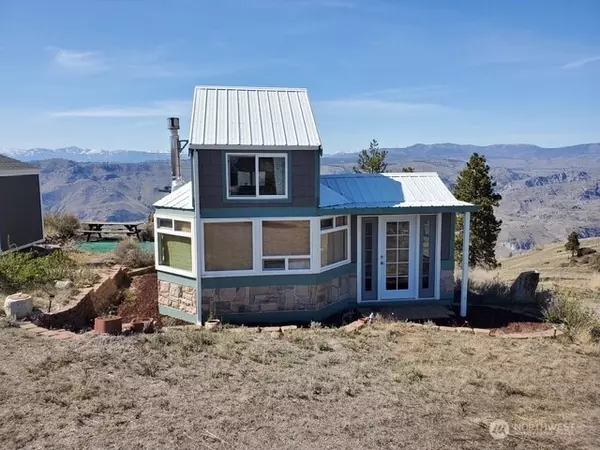 Orondo, WA 98843,237 Spring Canyon Rd
