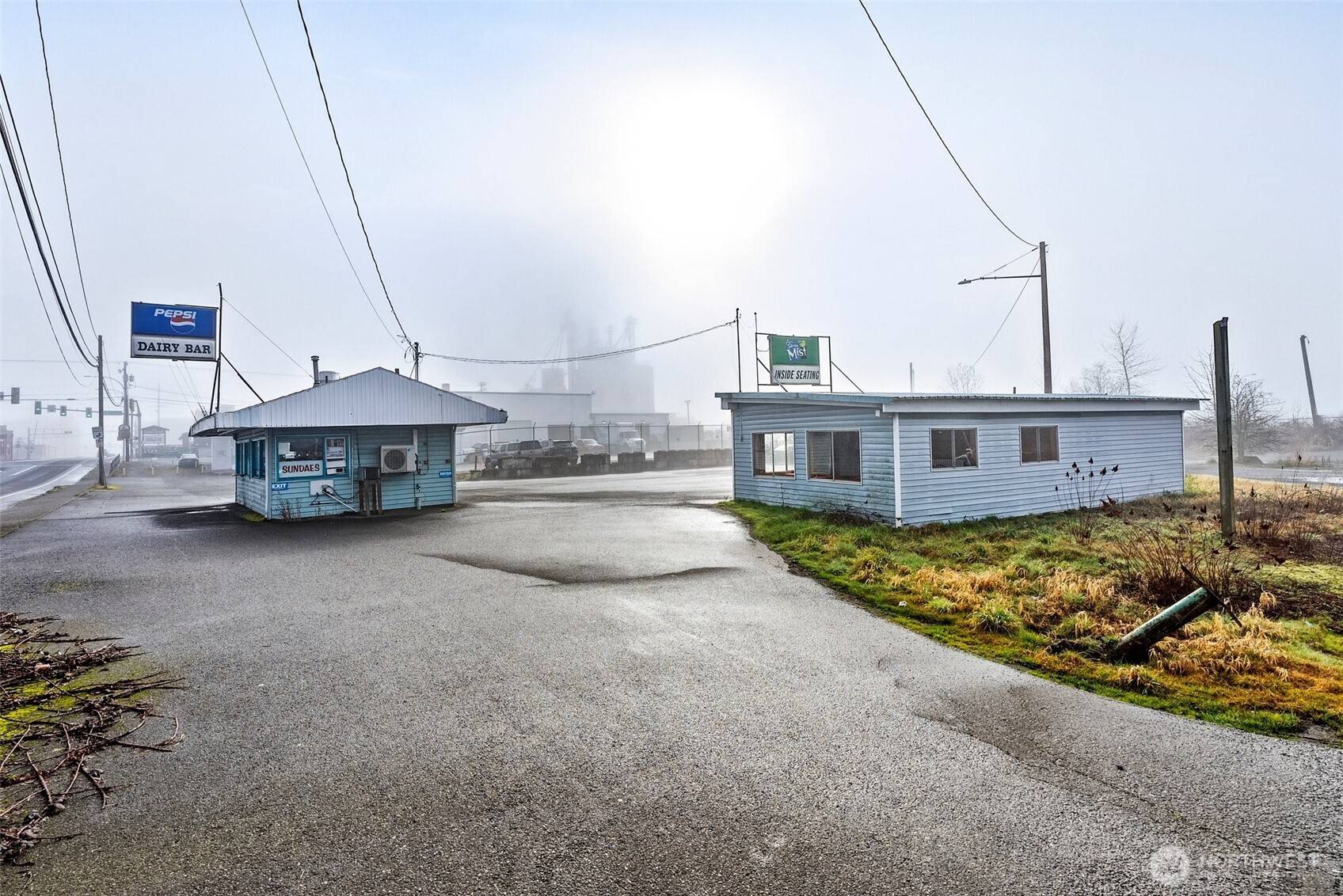 Chehalis, WA 98532,651 W Main ST
