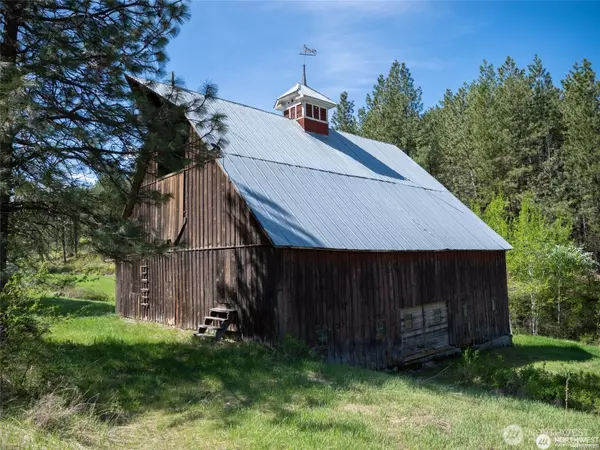 Creston, WA 99117,39297 Halverson Canyon RD N