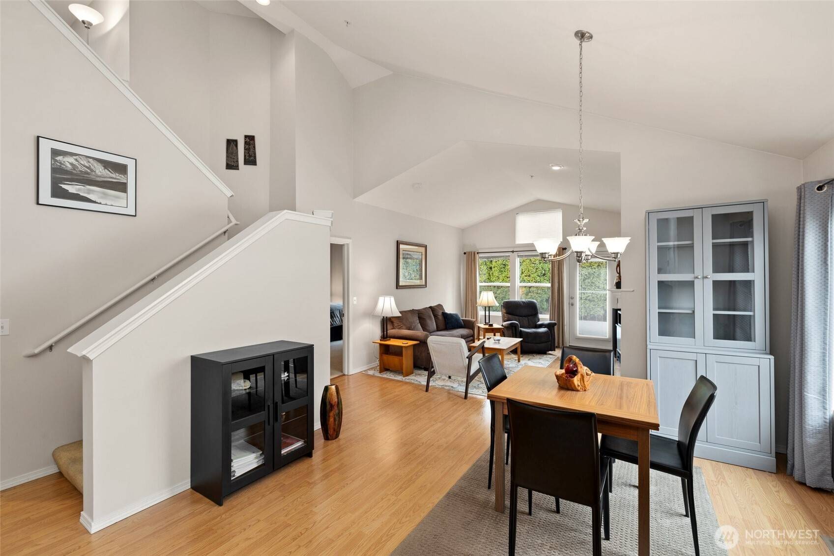 Auburn, WA 98092,6589 James AVE SE #12D