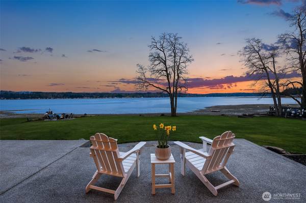 4193 NE North Shore RD, Belfair, WA 98528