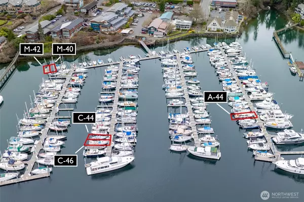 Bainbridge Island, WA 98110,141 Parfitt WAY SW #M-40