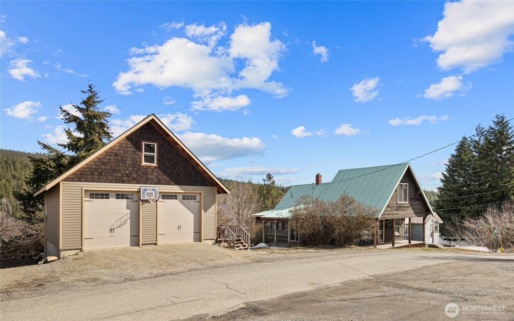 313 S 2nd ST, Roslyn, WA 98941