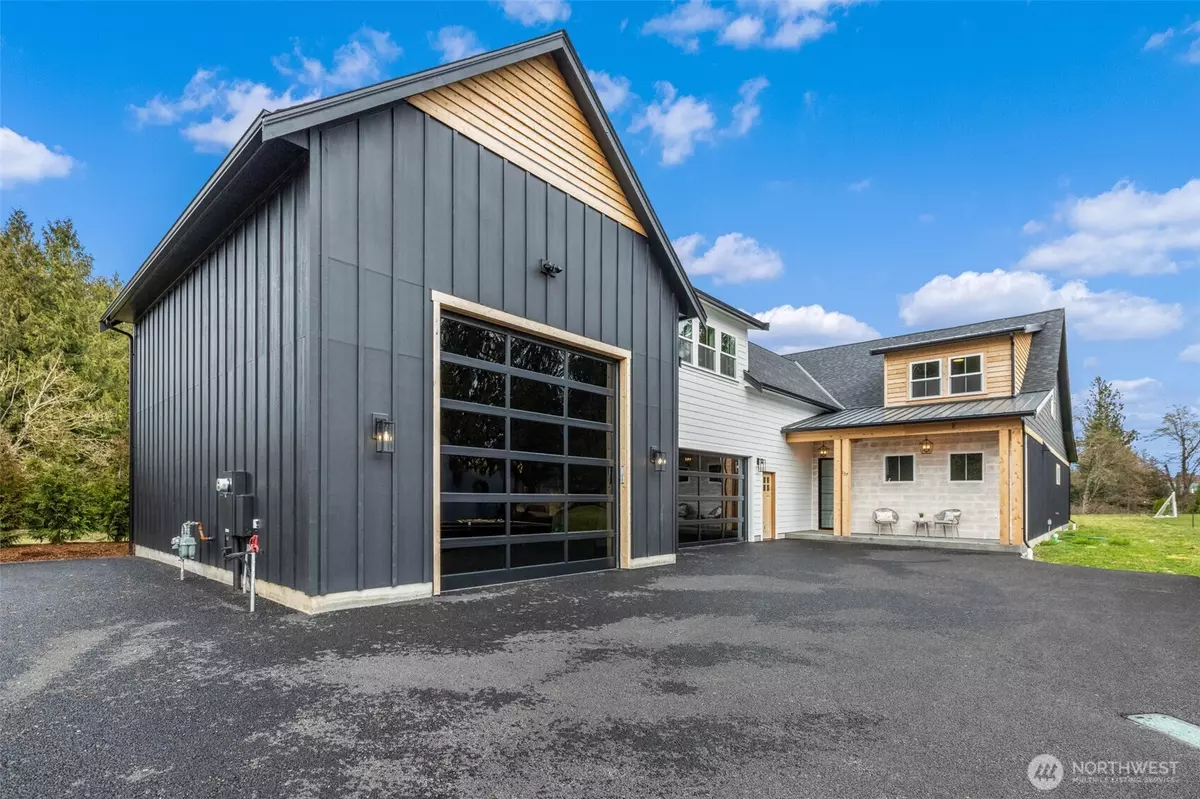 Lynden, WA 98264,137 E Cedar DR