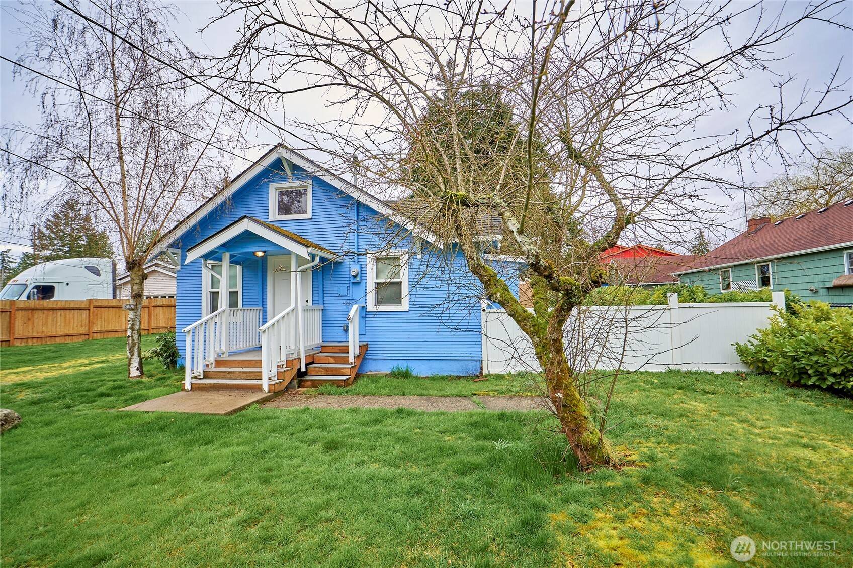 Tacoma, WA 98445,9806 McKinley AVE E