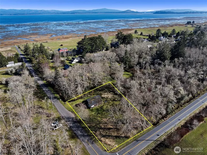 3212 Oysterville RD, Oysterville, WA 98641