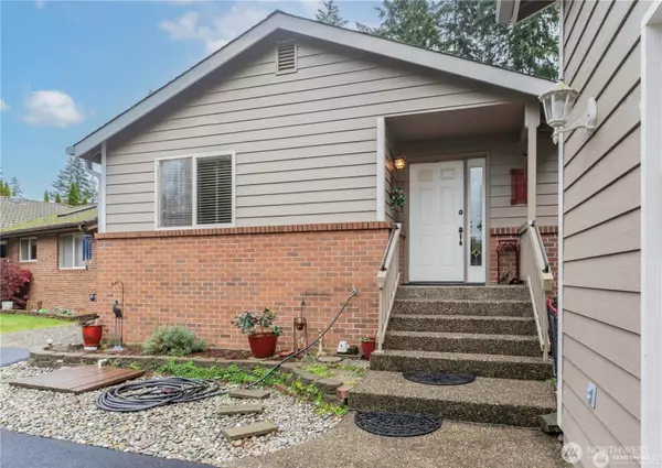 Shelton, WA 98584,360 E Penzance RD