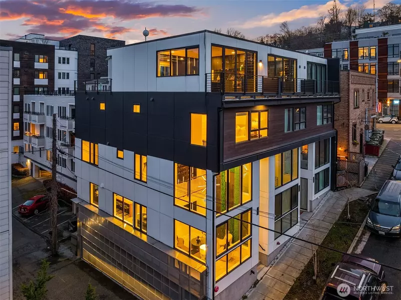 759 Hayes ST, Seattle, WA 98109