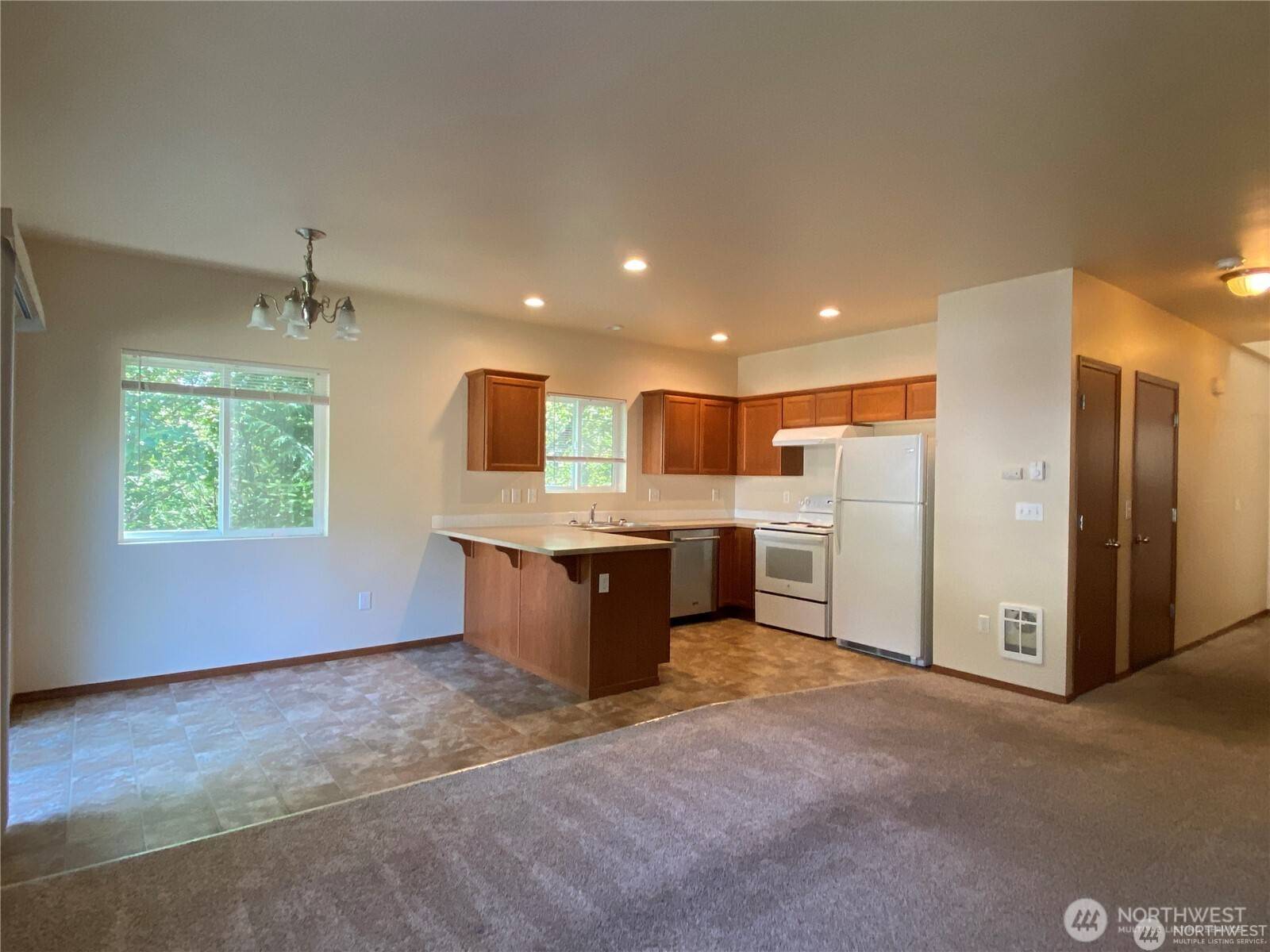 Everett, WA 98204,3127 York RD #A&B