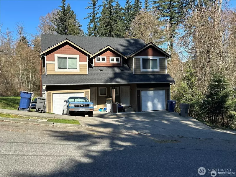 3127 York RD #A&B, Everett, WA 98204