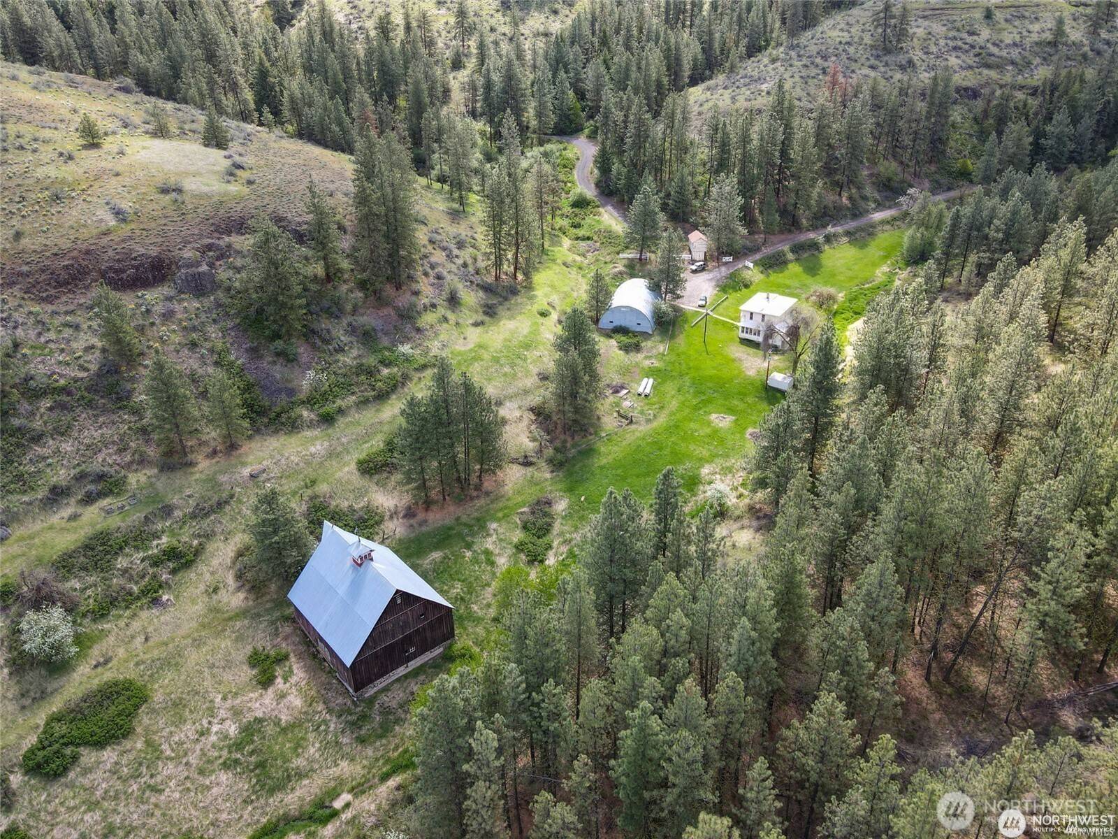 Creston, WA 99117,39297 Halverson Canyon RD N