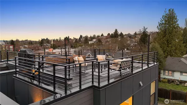 932 27th AVE #B, Seattle, WA 98122