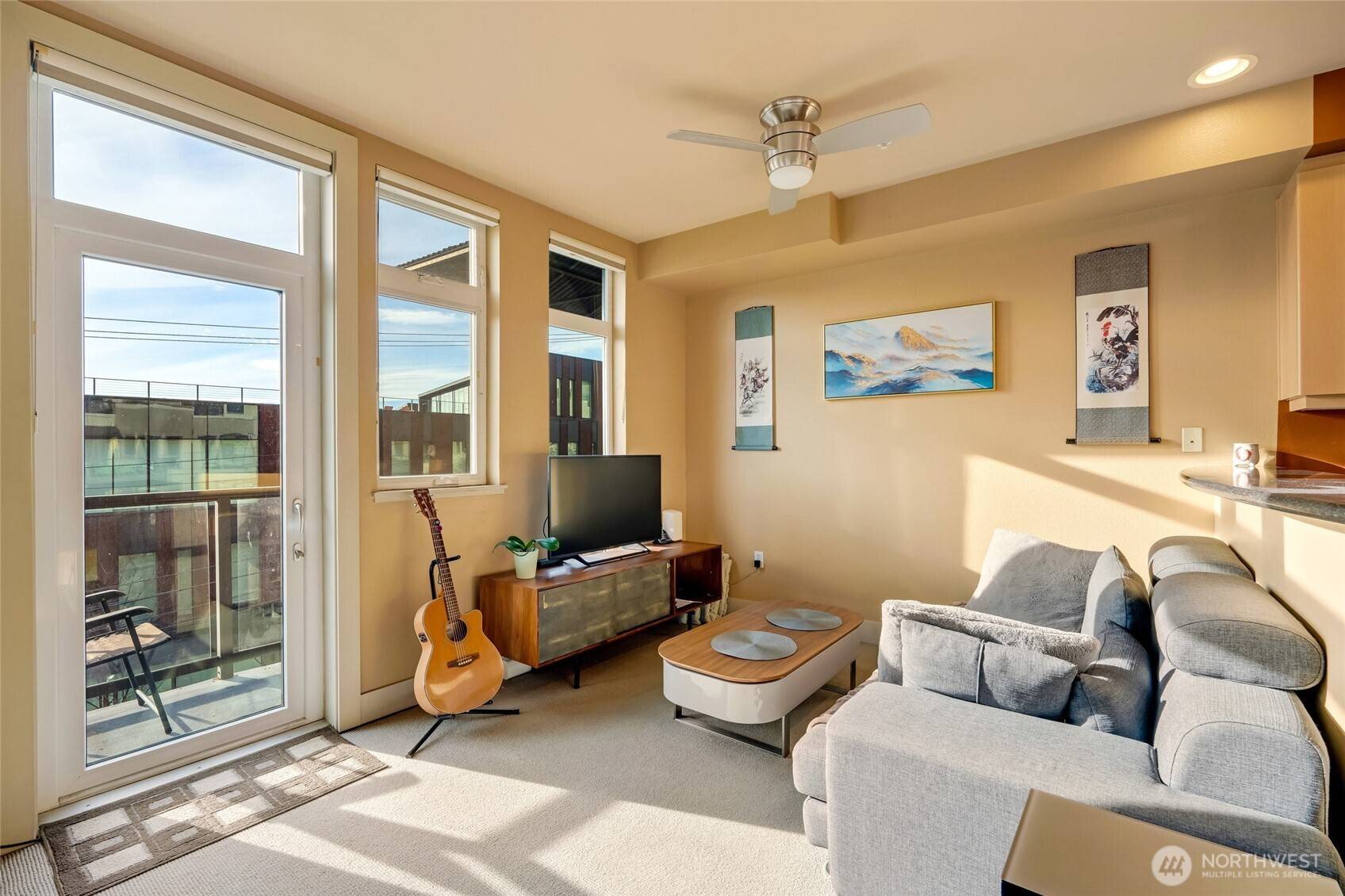 Seattle, WA 98103,1700 N Northlake Way #310
