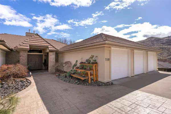Wenatchee, WA 98801,735 Castle Heights DR