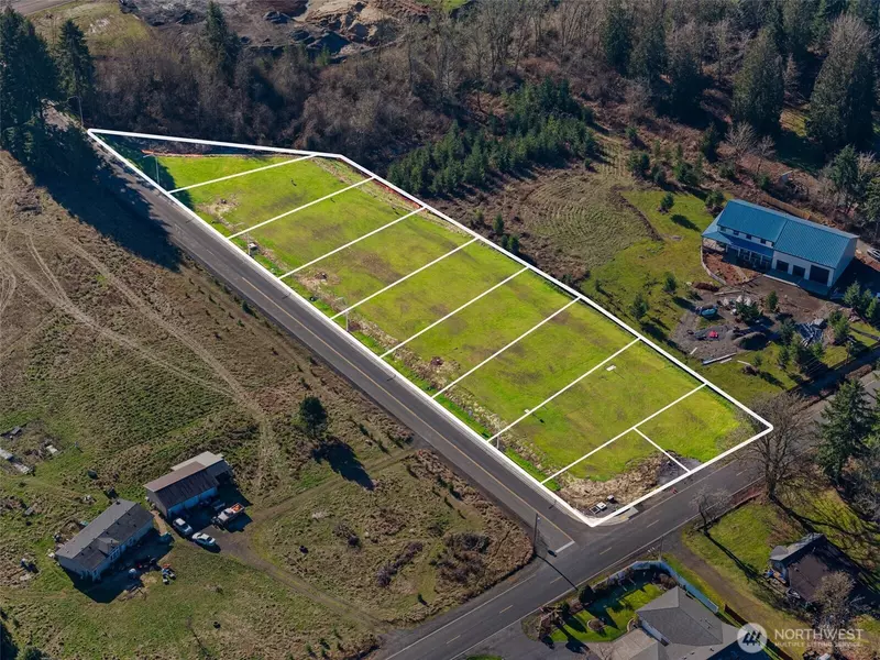 696 Nevil RD #1, Winlock, WA 98596