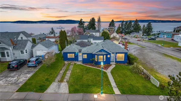 1511 Rainier ST, Steilacoom, WA 98388