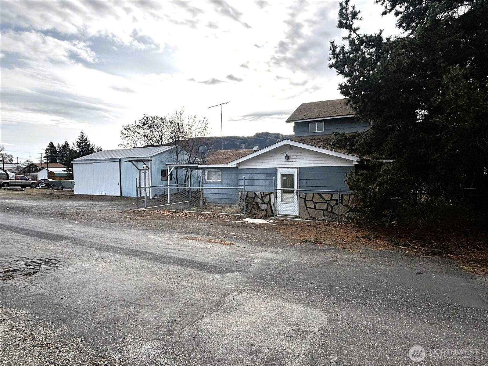 Electric City, WA 99123,210 W Kelso AVE