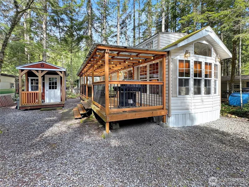 25 4 Drial LOOP, Deming, WA 98244