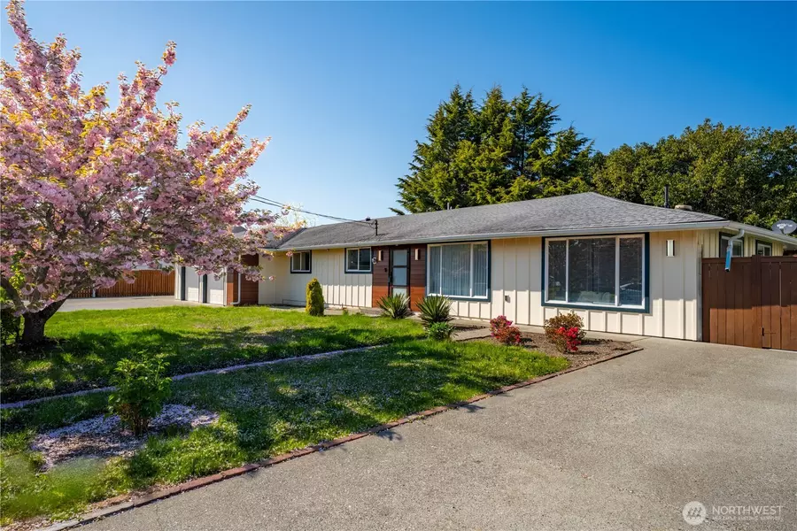 701 105th SW, Everett, WA 98204