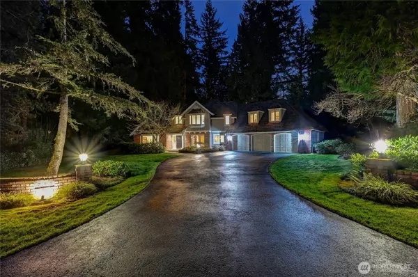 21815 NE 104th PL, Redmond, WA 98053