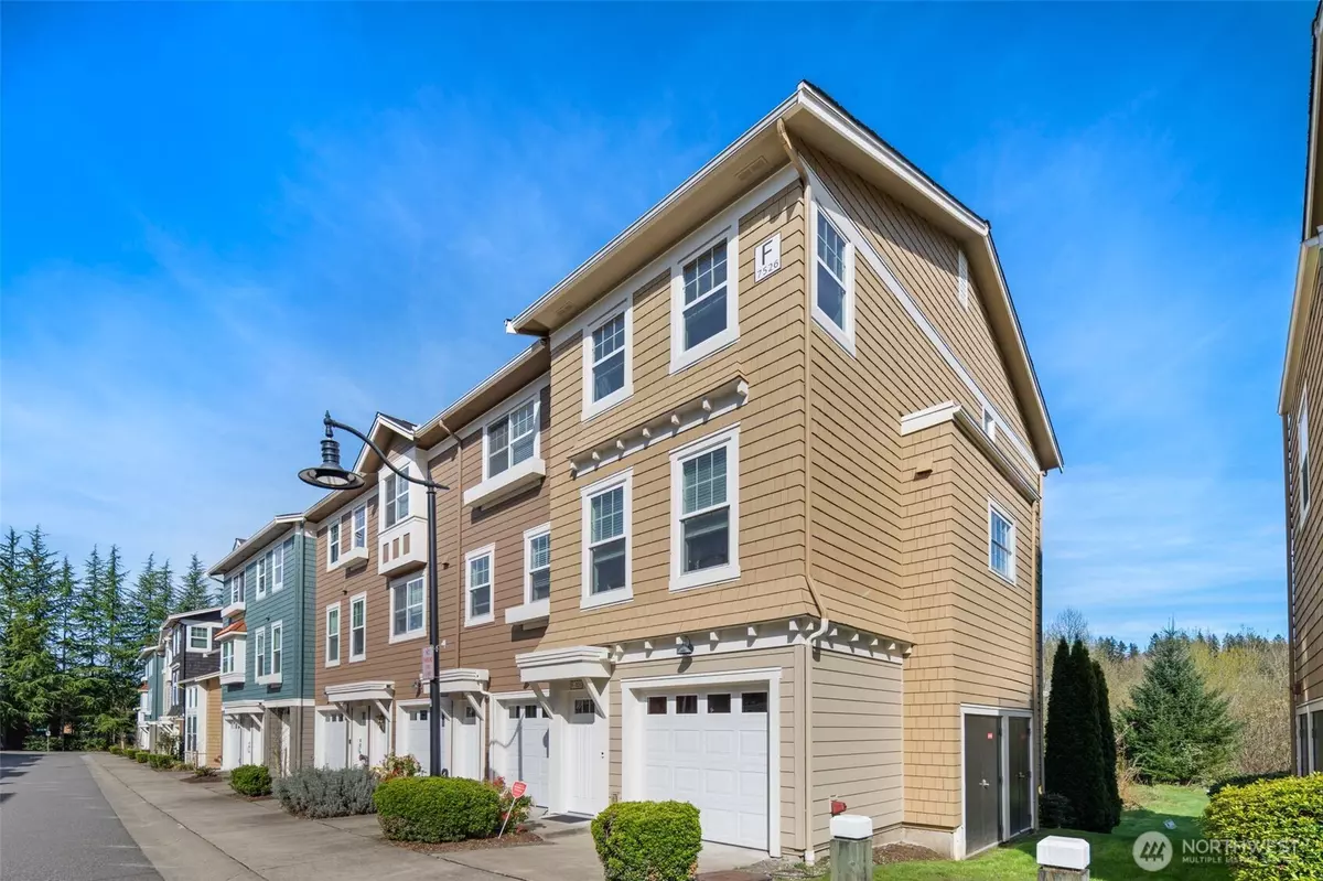 Newcastle, WA 98056,7526 129th PL SE #F101