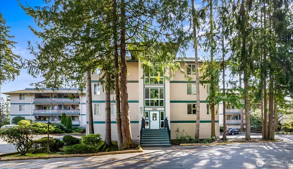 5620 200th ST SW #A101, Lynnwood, WA 98036