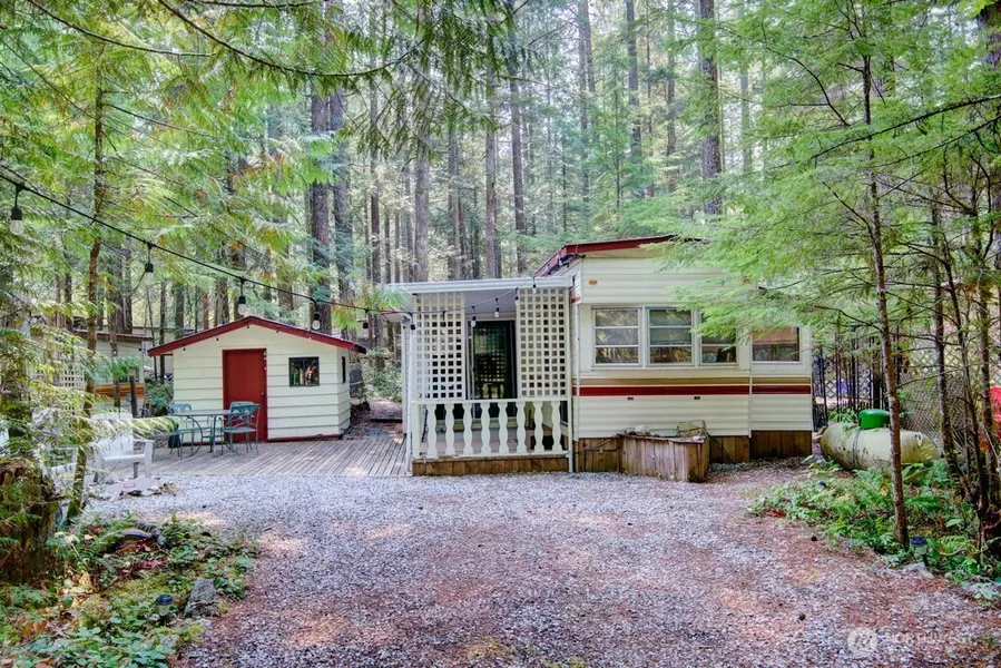 74 3 Schinn Canyon CIR, Deming, WA 98244