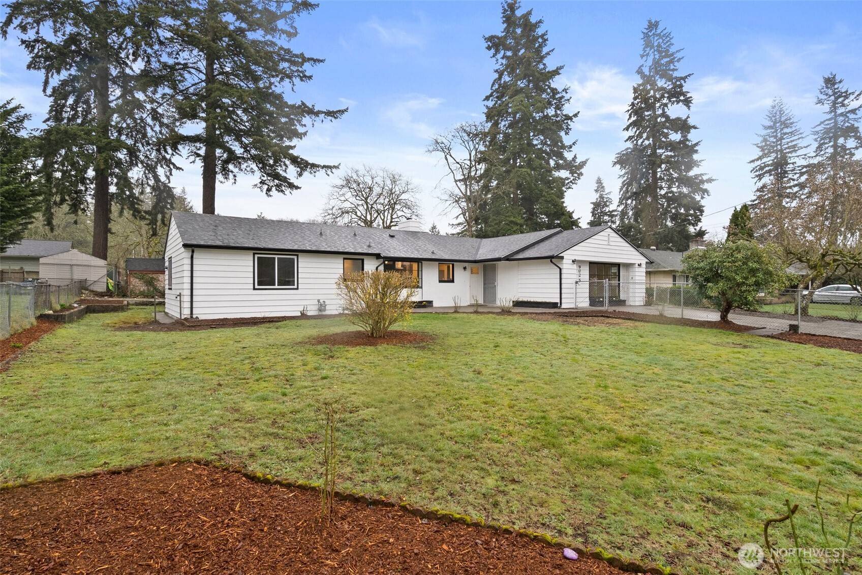 Lakewood, WA 98499,9025 Carol AVE S