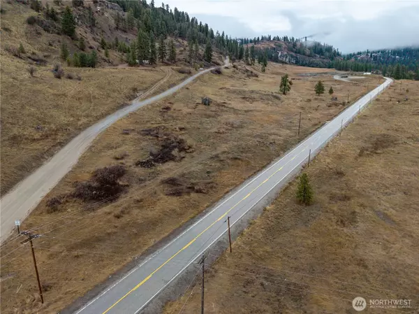 Curlew, WA 99118,18277 Hwy 21 N