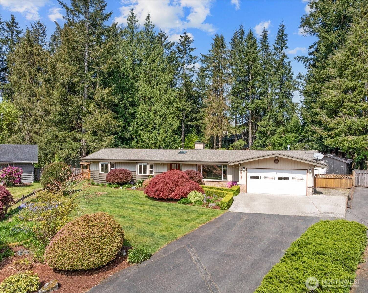 17803 142nd AVE SE, Renton, WA 98058
