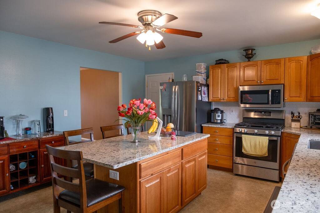 College Place, WA 99324,604 SE Mockingbird DR