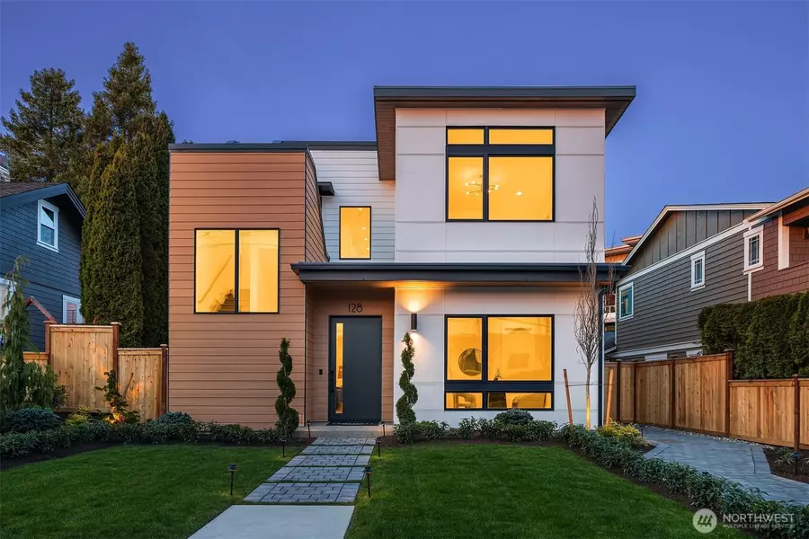 128 5th AVE W, Kirkland, WA 98033