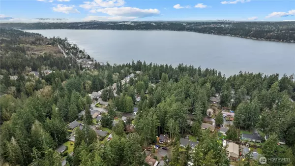 Sammamish, WA 98074,3575 NE 209th AVE