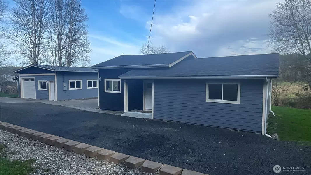 681 W Shelton Valley RD, Shelton, WA 98584