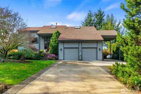 Olympia, WA 98502,7707 78th LOOP NW