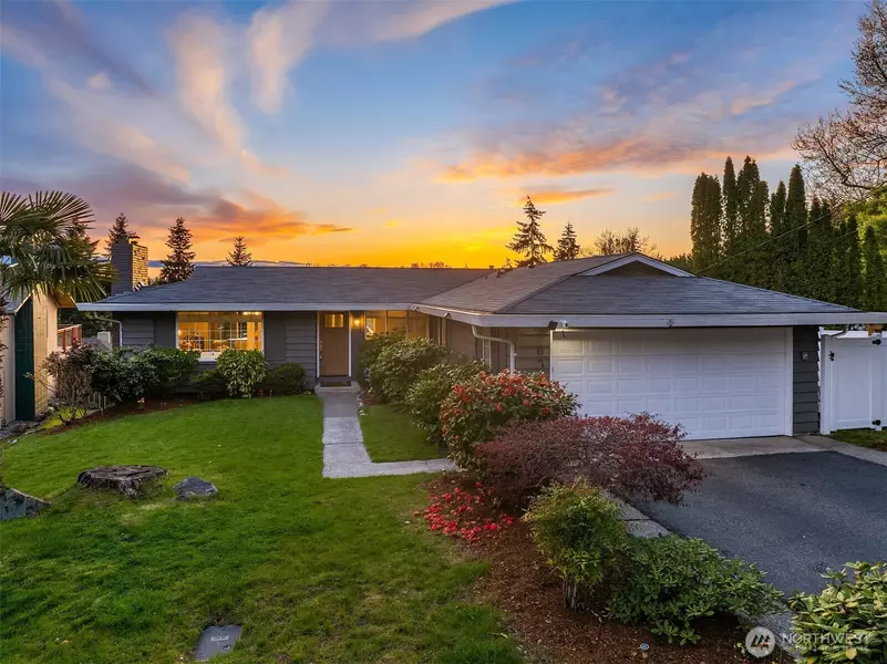 671 152nd AVE NE, Bellevue, WA 98007