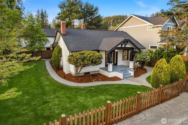 250 NE Alder ST, Issaquah, WA 98027
