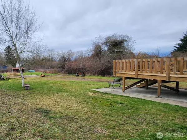 Tacoma, WA 98404,7552 E F ST